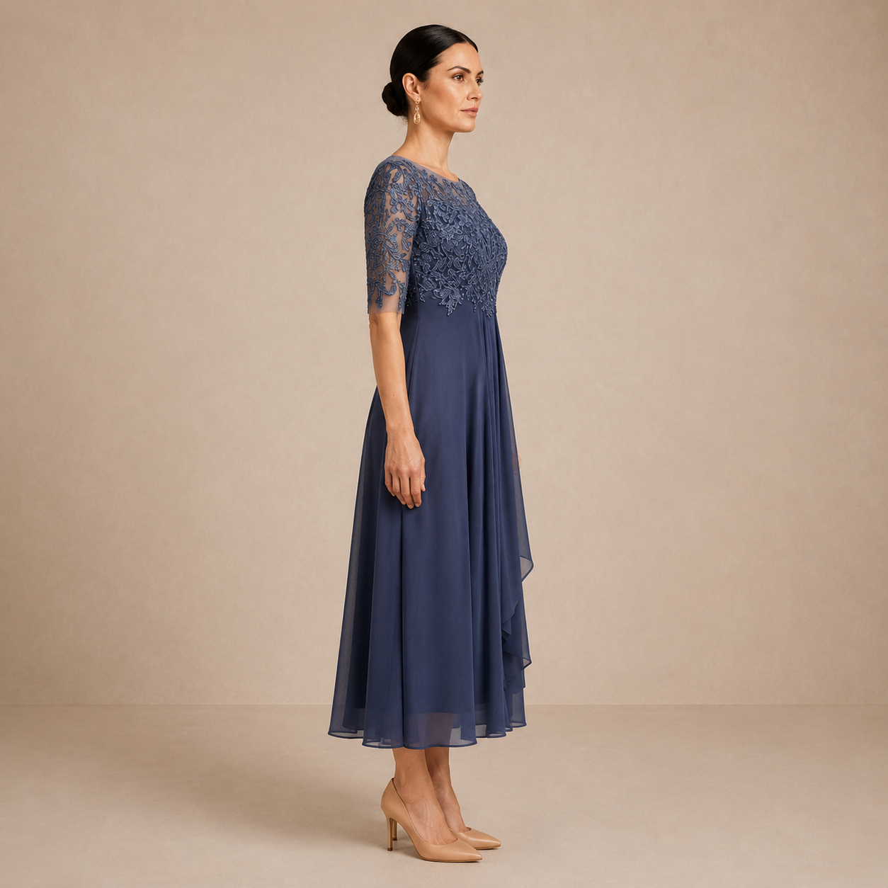 ILINCA | Elegancka koronkowa sukienka midi