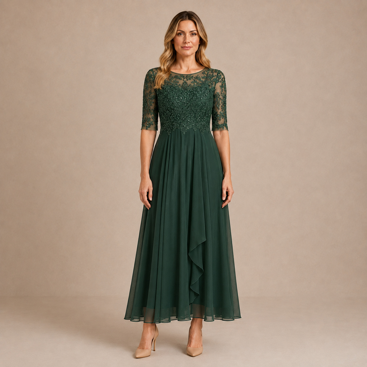 ILINCA | Elegancka koronkowa sukienka midi